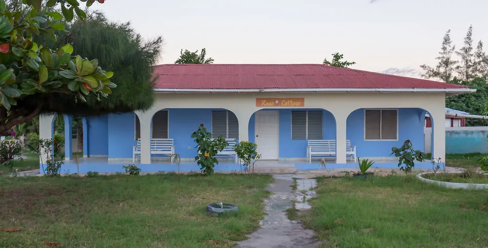 Golden Sands Guest House Treasure Beach Hotel